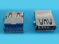 USB 3.0 A/F 四脚插板