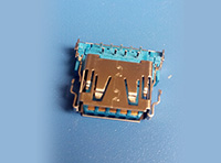 USB 3.1 AF 90°沉板带鱼叉弯脚